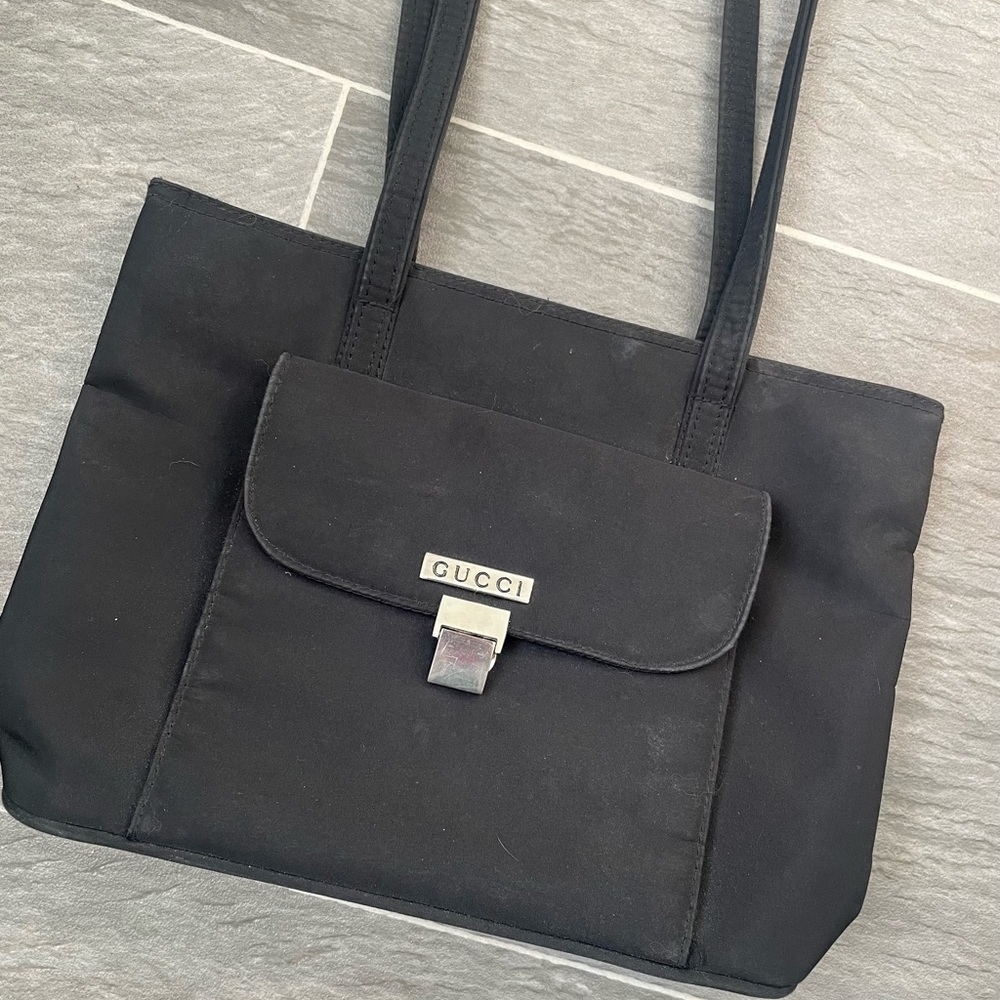 𝅺Vintage Black Handbag - Picture 2 of 4